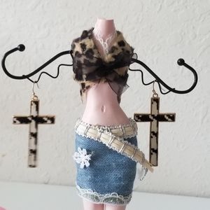 3/30☘️Anthropologie Leather Animal Print Cross Dangling Earrings New